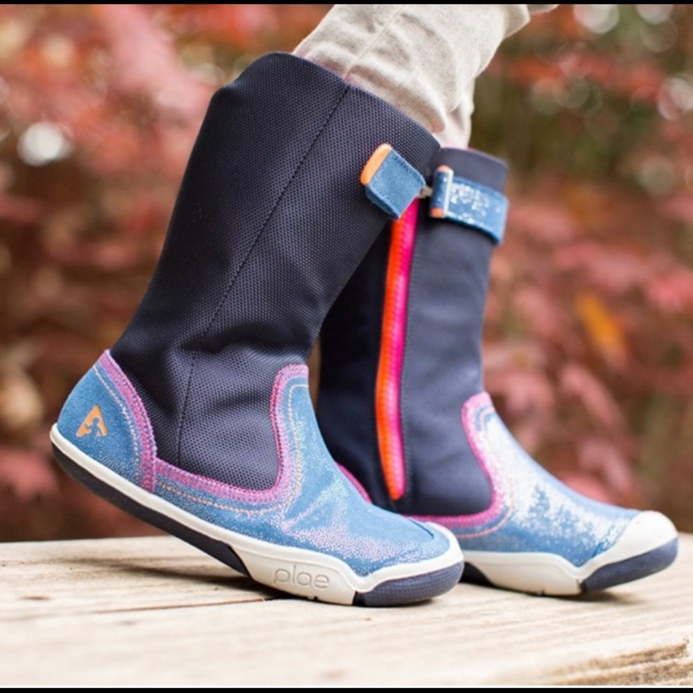 Camille Shimmer Plae Boots